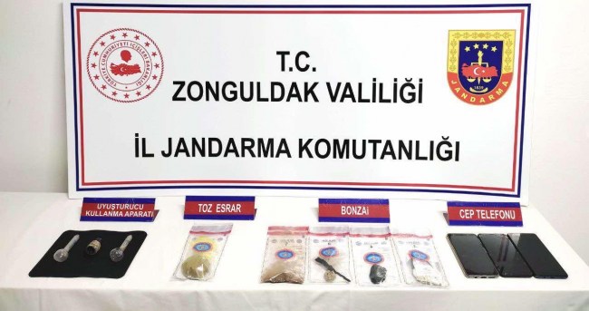 Jandarma'dan iki ayrı uyuşturucu operasyonu